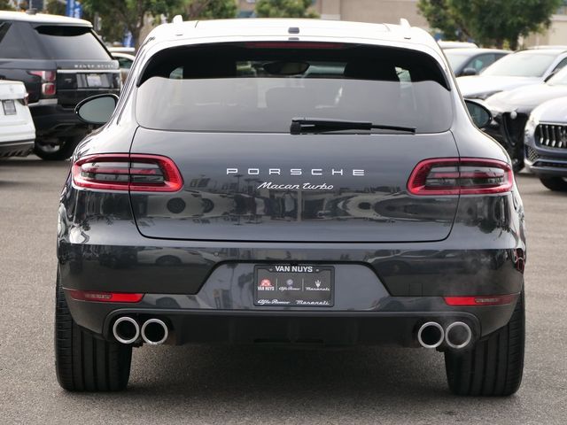 2018 Porsche Macan Turbo