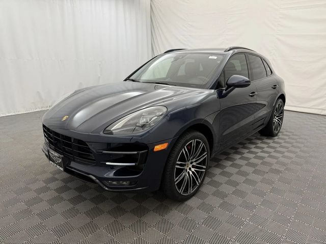 2018 Porsche Macan Turbo
