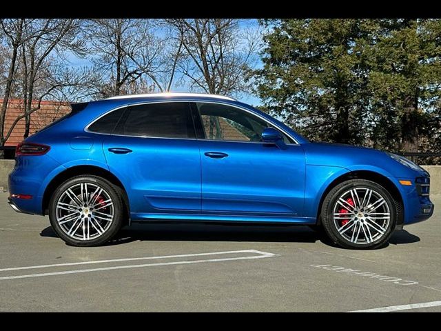 2018 Porsche Macan Turbo