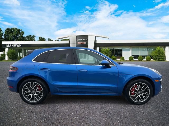 2018 Porsche Macan Turbo