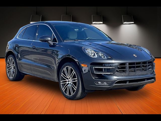 2018 Porsche Macan Turbo