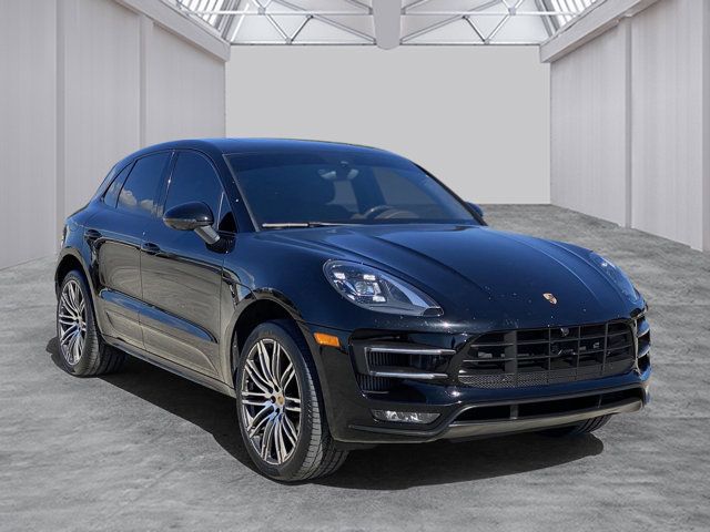 2018 Porsche Macan Turbo