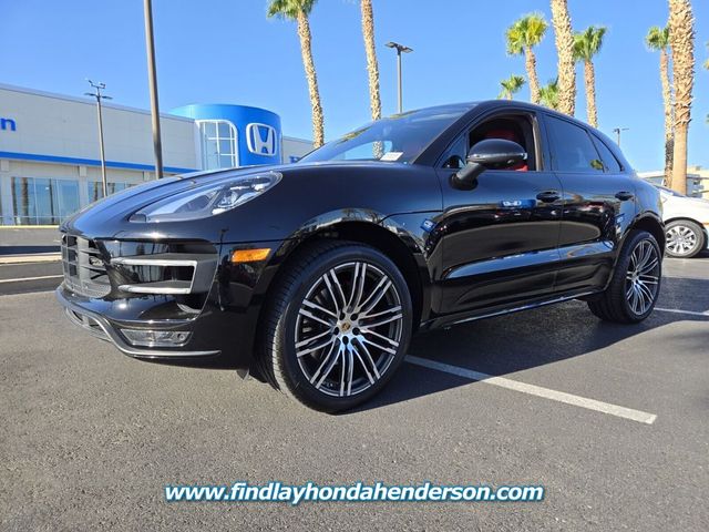 2018 Porsche Macan Turbo