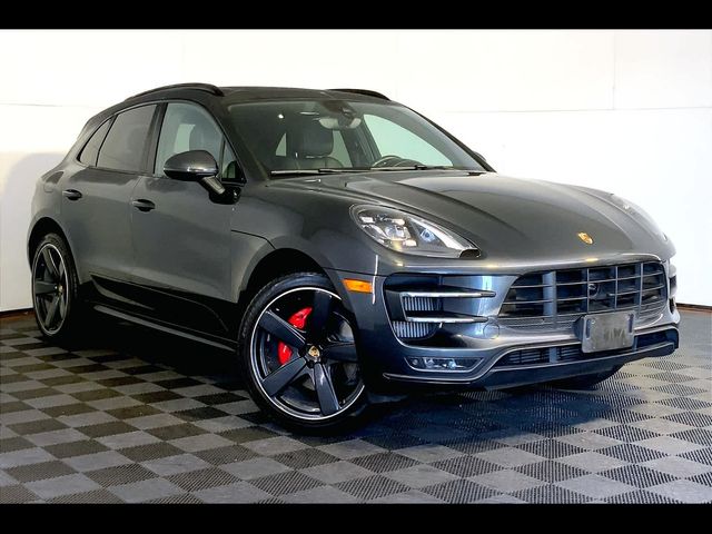 2018 Porsche Macan Turbo