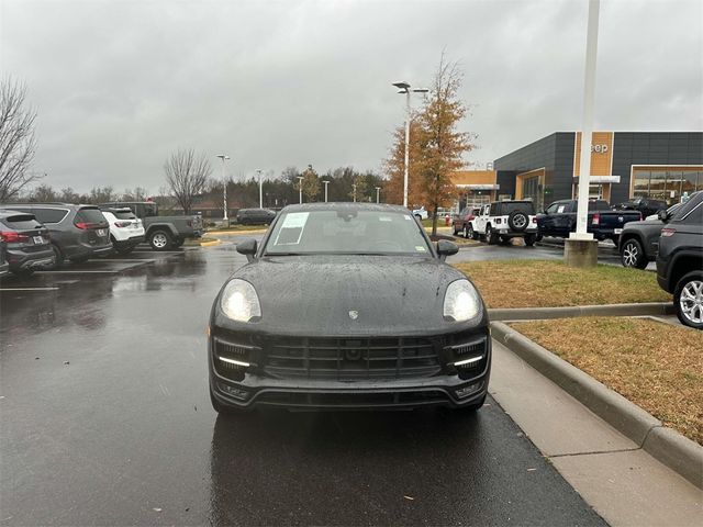 2018 Porsche Macan Turbo