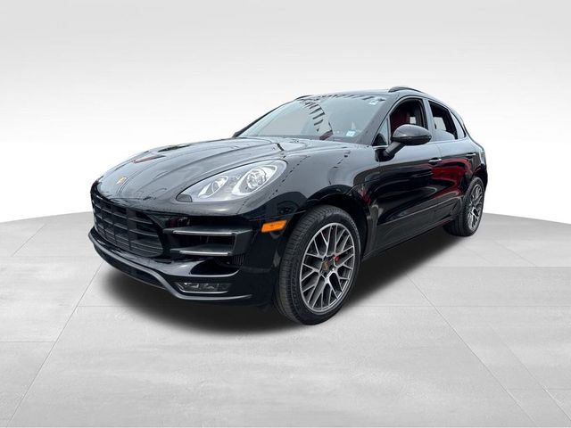 2018 Porsche Macan Turbo