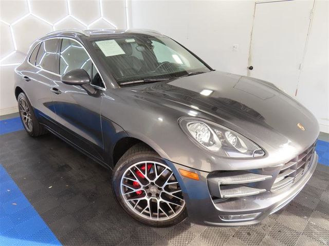 2018 Porsche Macan Turbo