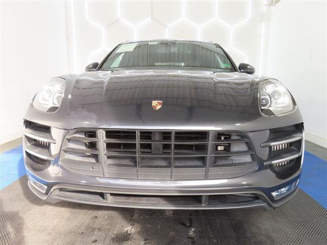 2018 Porsche Macan Turbo