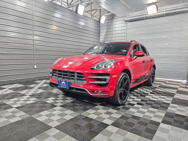 2018 Porsche Macan Turbo