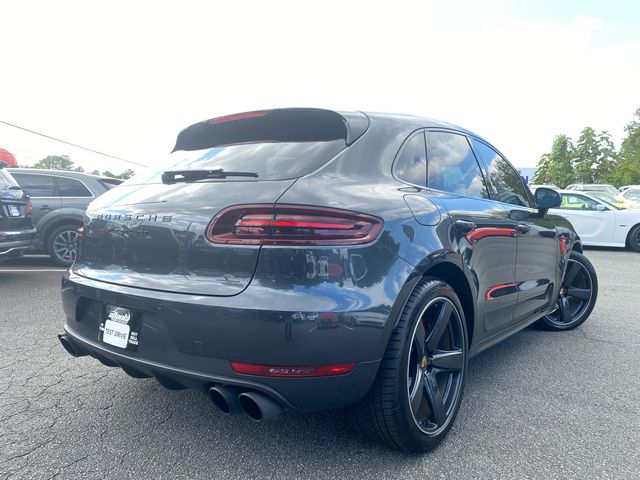 2018 Porsche Macan Turbo