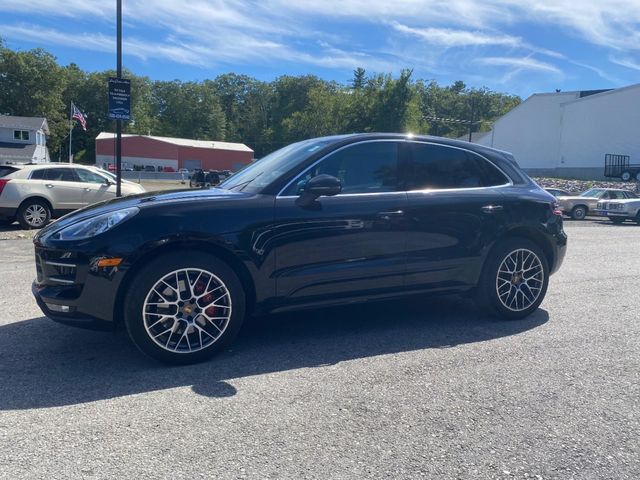 2018 Porsche Macan Turbo