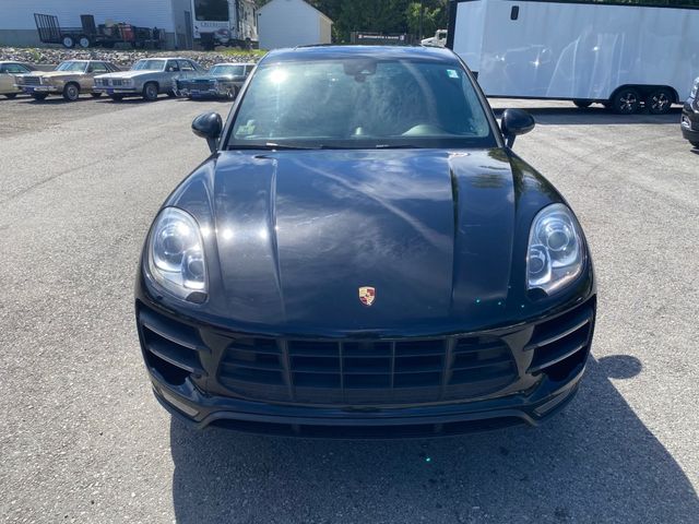 2018 Porsche Macan Turbo