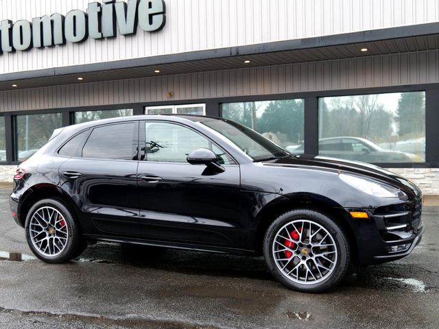 2018 Porsche Macan Turbo