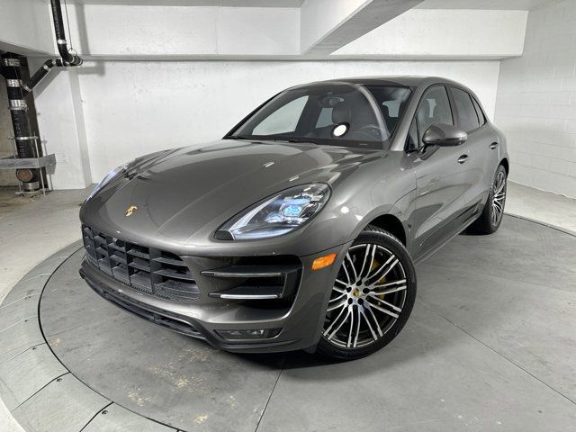 2018 Porsche Macan Turbo