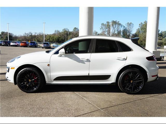 2018 Porsche Macan Turbo