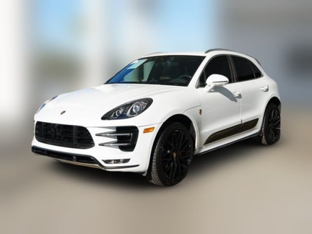 2018 Porsche Macan Turbo