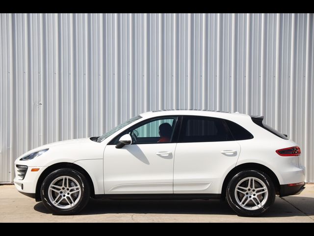 2018 Porsche Macan Base