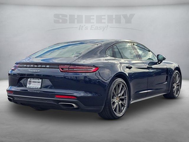 2018 Porsche Panamera 4