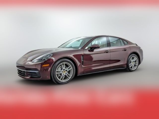 2018 Porsche Panamera 4