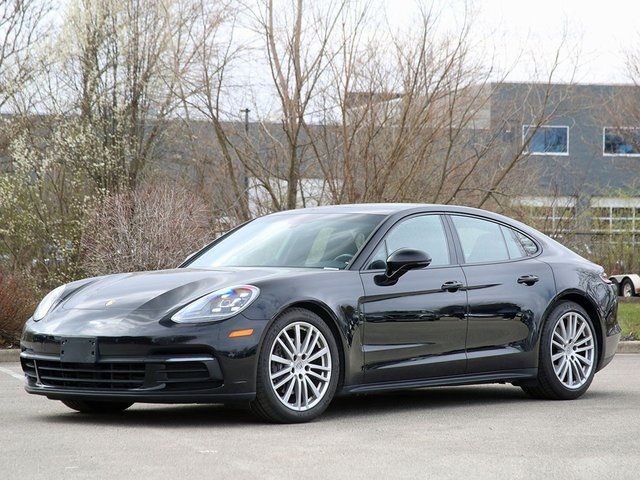 2018 Porsche Panamera 4