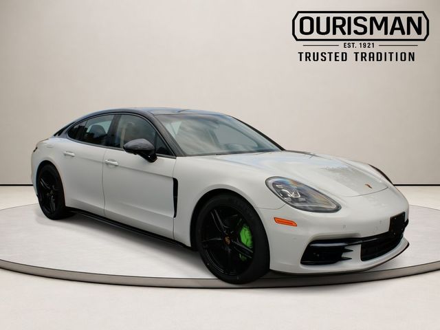 2018 Porsche Panamera 4