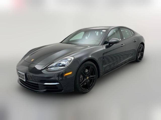 2018 Porsche Panamera 4