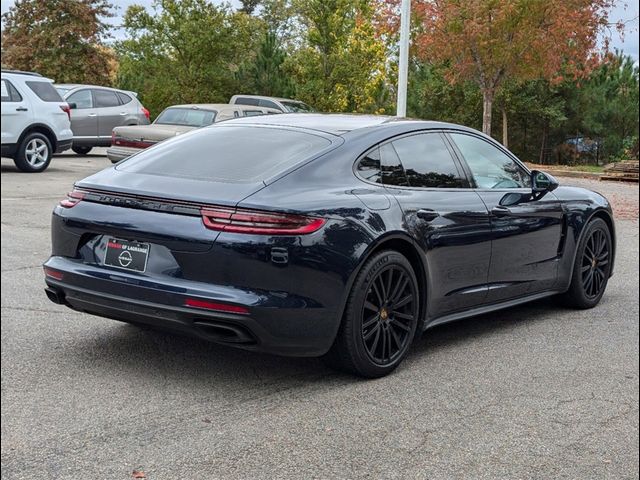 2018 Porsche Panamera 4