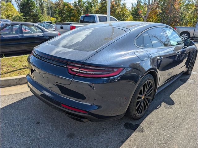 2018 Porsche Panamera 4