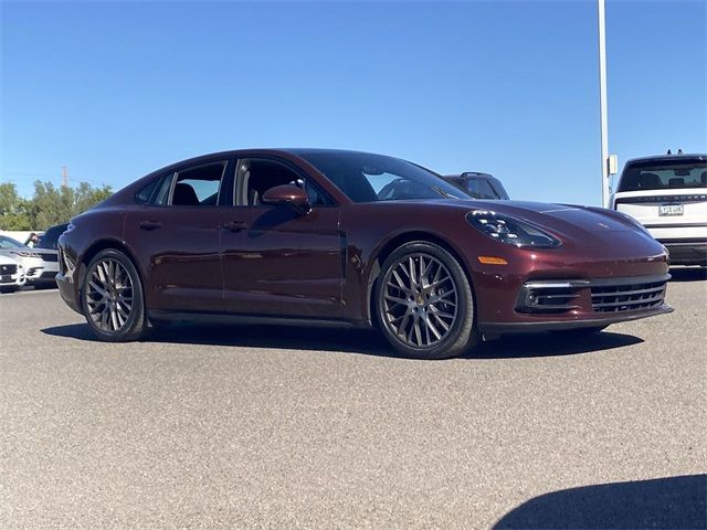 2018 Porsche Panamera 4