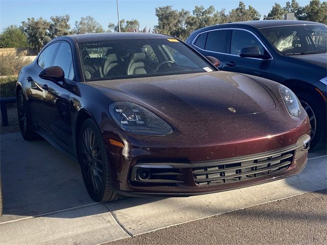 2018 Porsche Panamera 4