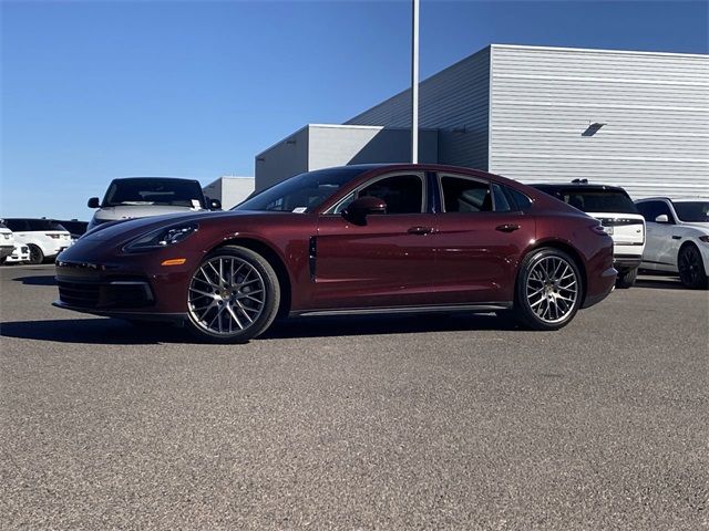 2018 Porsche Panamera 4