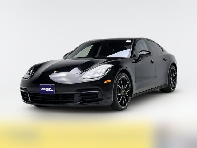 2018 Porsche Panamera 4