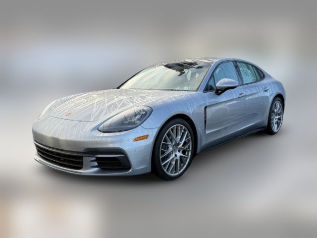 2018 Porsche Panamera 4