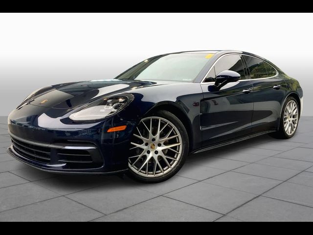 2018 Porsche Panamera Base