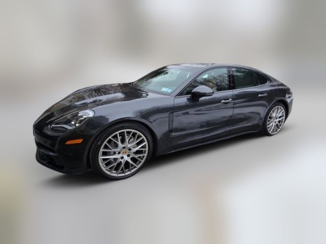 2018 Porsche Panamera 4