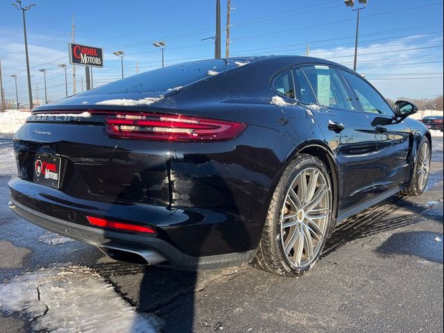 2018 Porsche Panamera 4