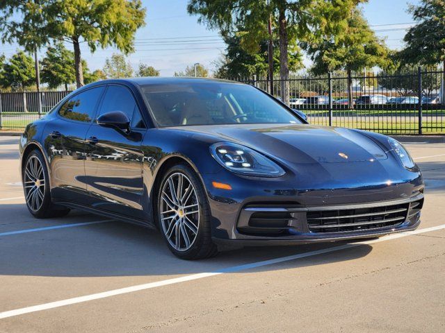 2018 Porsche Panamera 4