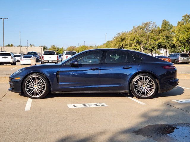 2018 Porsche Panamera 4