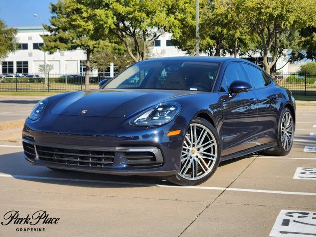 2018 Porsche Panamera 4