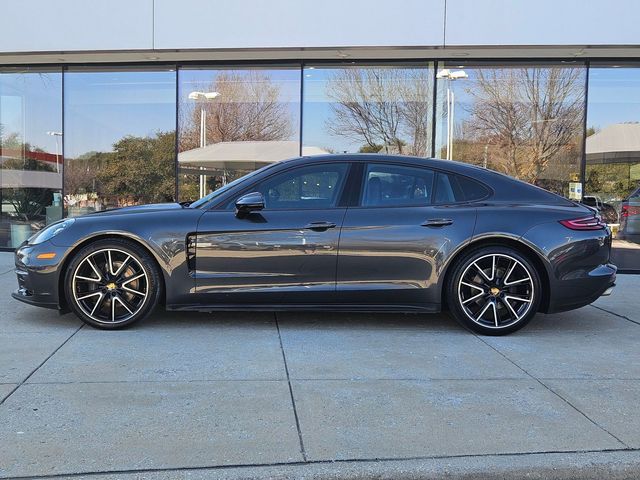 2018 Porsche Panamera 4