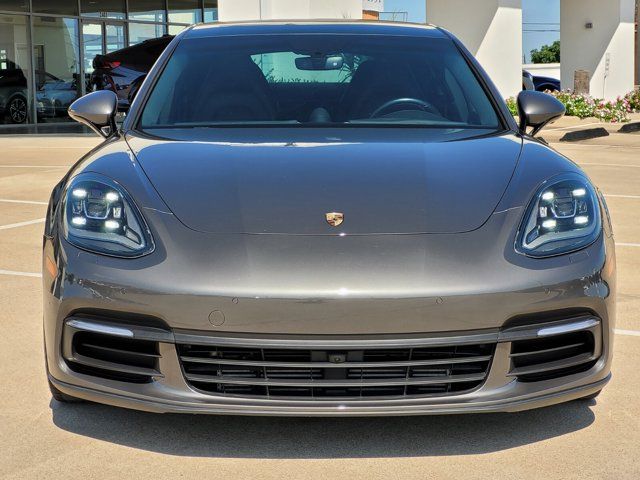 2018 Porsche Panamera Base