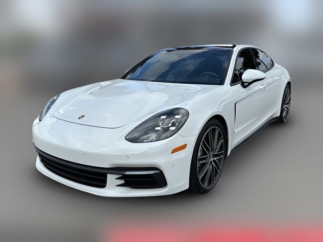 2018 Porsche Panamera 4