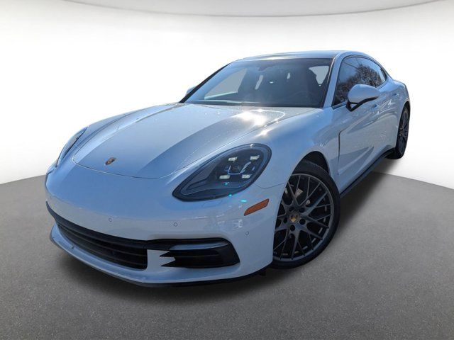 2018 Porsche Panamera 4