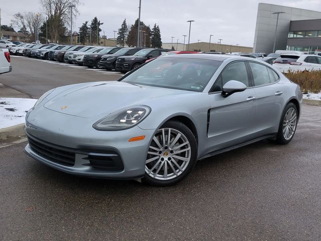 2018 Porsche Panamera 4