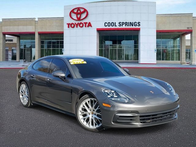 2018 Porsche Panamera 4