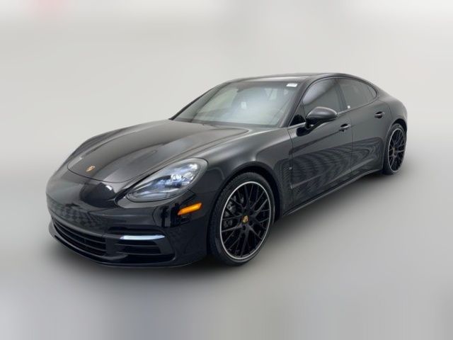 2018 Porsche Panamera 4