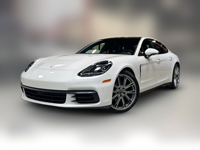 2018 Porsche Panamera 4