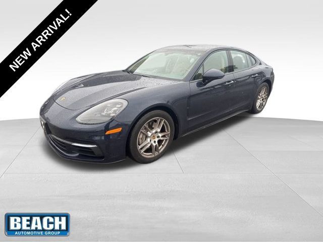 2018 Porsche Panamera 4