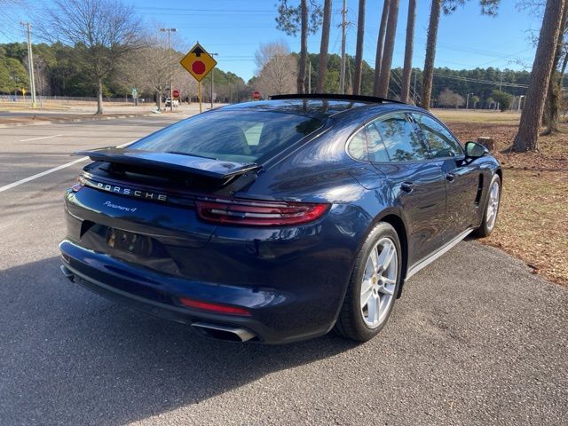 2018 Porsche Panamera 4