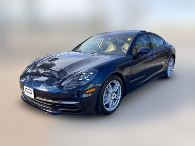 2018 Porsche Panamera 4